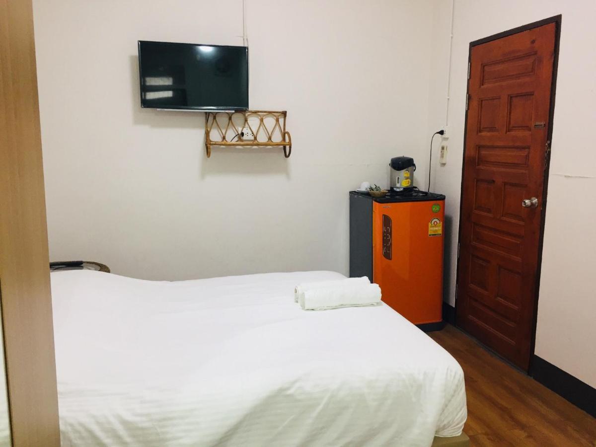 Home @Samlan Soi 1 Csiangmaj Kültér fotó