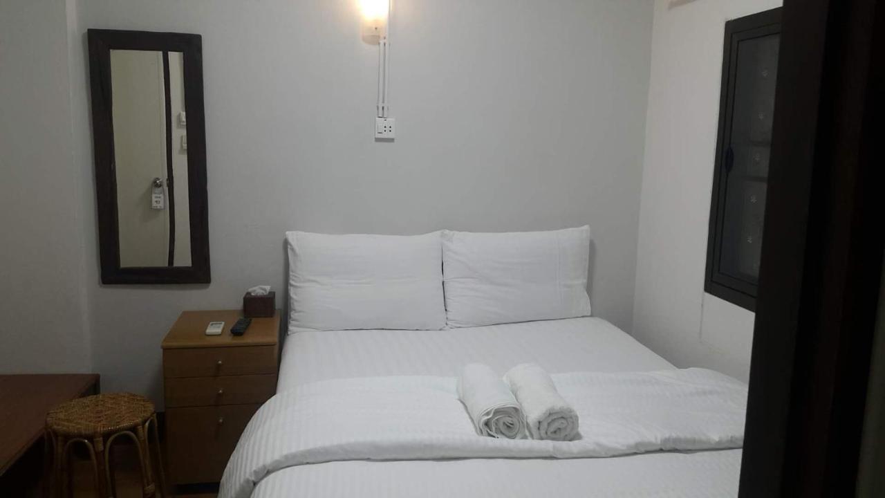 Home @Samlan Soi 1 Csiangmaj Kültér fotó